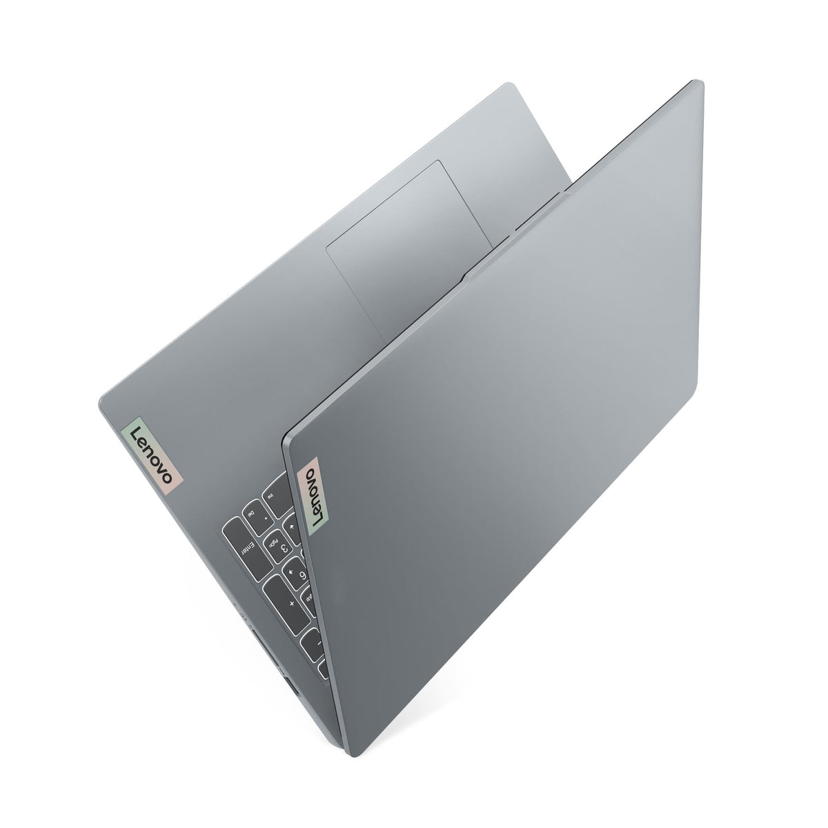 Lenovo IdeaPad Slim 3 15IRU8 – vista lateral